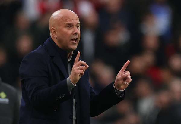 红军六连斩红酒军团 安菲尔德再战手下败将