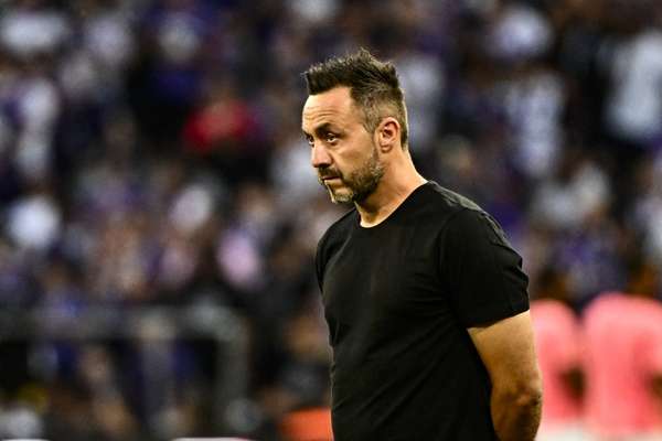 德泽尔比训练场最后一课：与马赛的缘分即将走到尽头