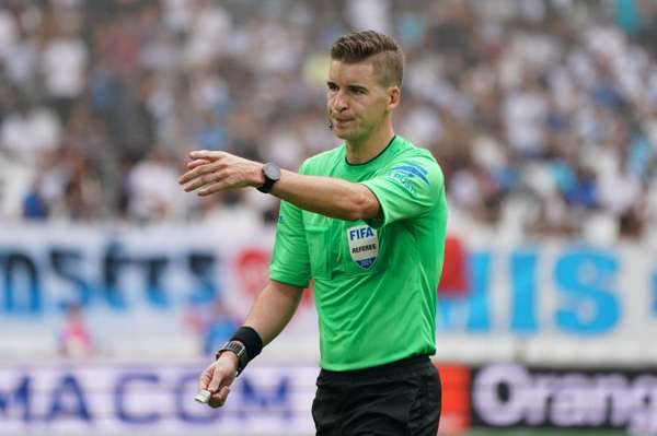 法国名哨坐镇诺坎普！弗朗索瓦将执法巴萨生死战